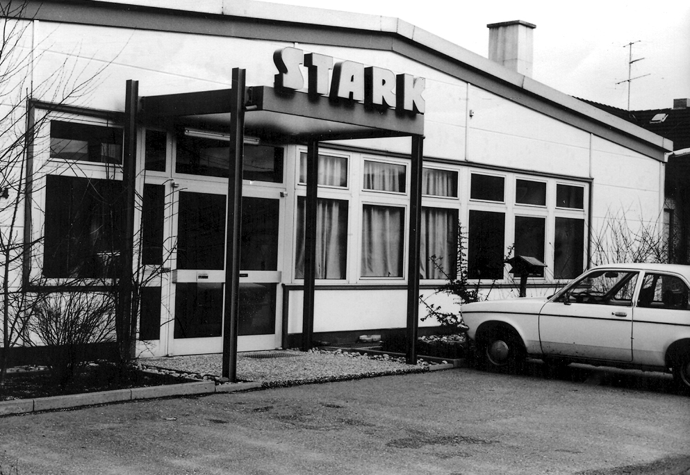 1975